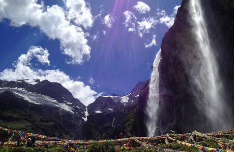 Yubeng Waterfall