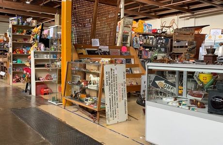 Geelong Vintage Market