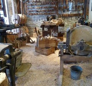 Musee Des Tourneurs Sur Bois