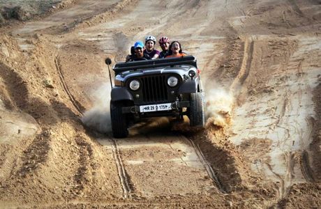 Amer Jeep Safari