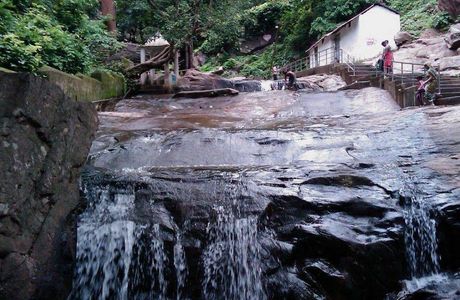Harishankar Falls