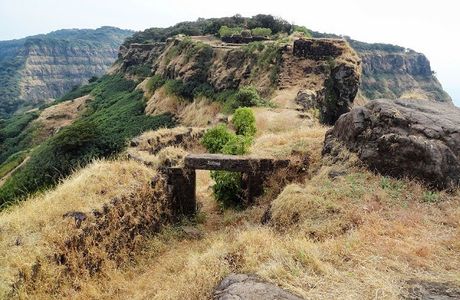 Vasota Fort
