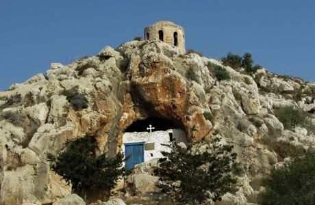 Agioi Saranta