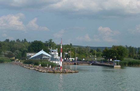 Szántód-Tihany Ferry