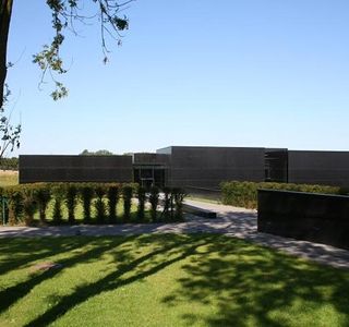 Memorial' 14-18