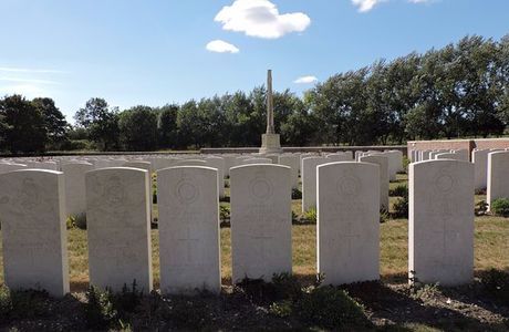 Philosophe British Cemetery