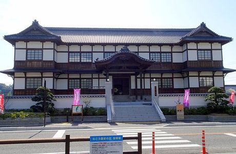 Former Wakayama Prefectural Conference Bldg.