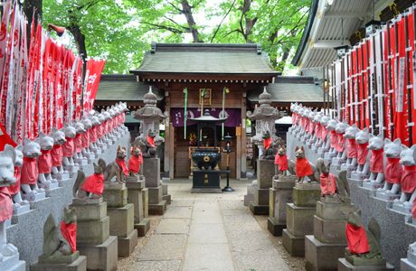 Iwayama Inari Shrine