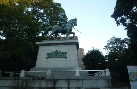 Statue of Kazutoyo Yamauchi