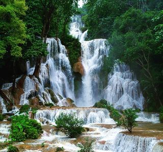 Kuang Si Falls
