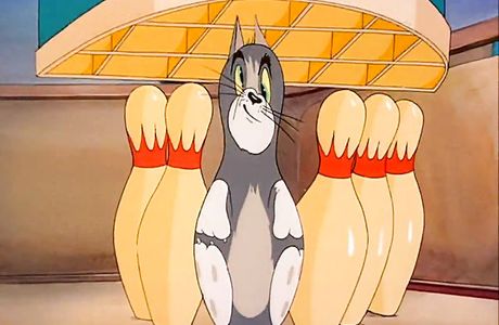 Bowling Tom Cat