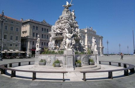 Fontana dei Quattro Continenti