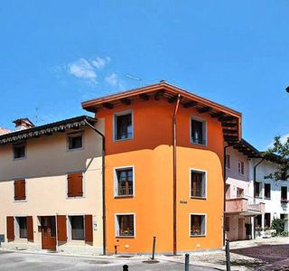 Palazzo Tacco, De Blunfeld, Visca, Aita