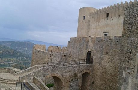 Castello Carrafa di Santa Severina