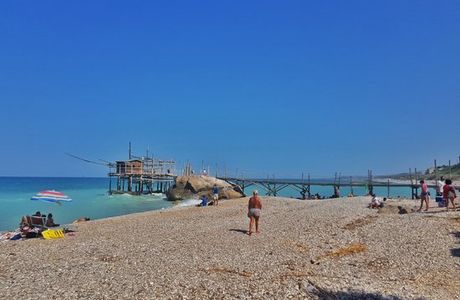 Spiaggia Naturista Lido Punta Le Morge