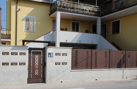 Sotto Scacco