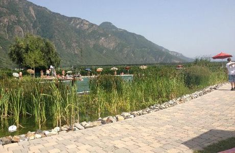 Gargazon Natural Bath