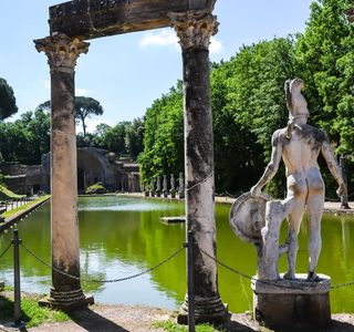 Villa Cabrini Delle Statue Moore