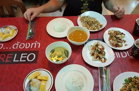 Ruan Thai Cooking School