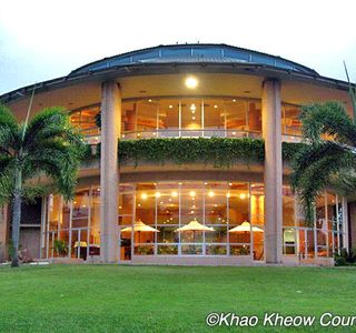 Khao Kheow Country Club
