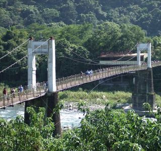 Neiwan Bridge