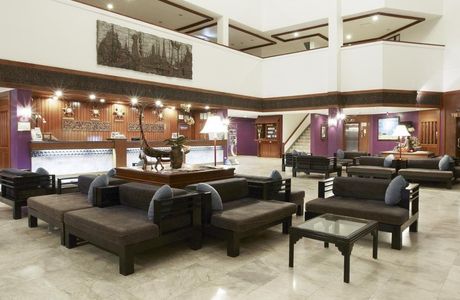 Pluto Bar