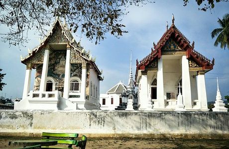 Wat Uposatharam (Wat Bot Manorom)