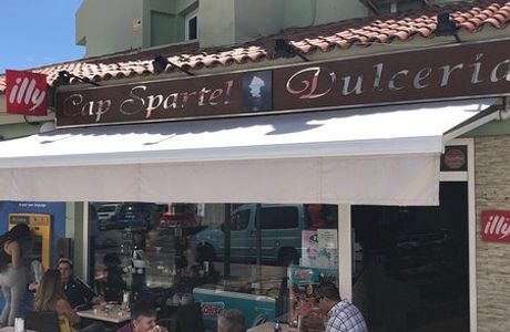 Cafe Bar De Hut