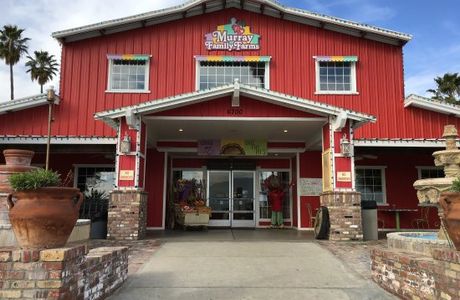 Murray Family Farms, The Big Red Barn