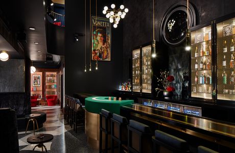 Chicago Magic Lounge