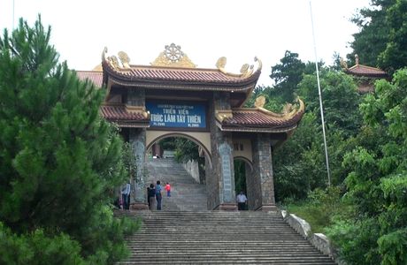 Thien Vien Truc Lam Tay Thien