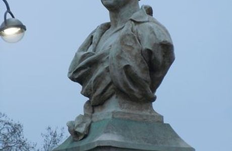 Monument a Jacques Louis Daguerre