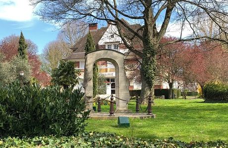 Les Vestiges du Château de Roissy-en-France