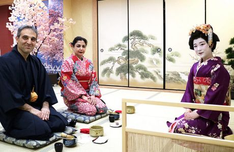 Kimono Tea Ceremony Maikoya Osaka