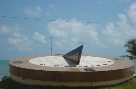 Monumento Relogio de Sol