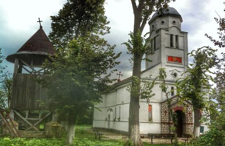 Église orthodoxe serbe de la Bienheureuse-Mère-Parasceve