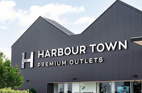 Harbour Town Premium Outlets