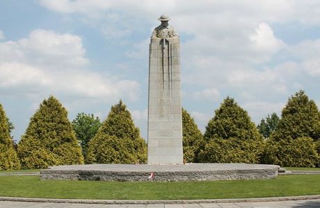 Saint Julien Memorial