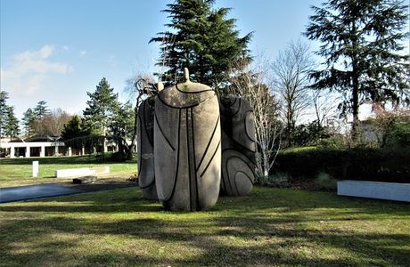 Les trois Parques
