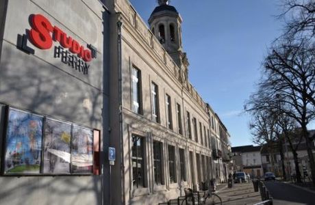 Les Montreurs D'images