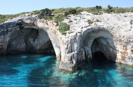 Lucica Cave
