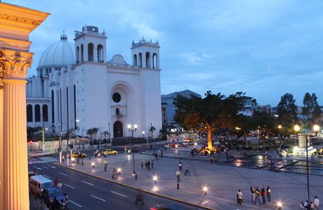 El Salvador Tourist Office