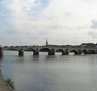 Saint Laurent Bridge