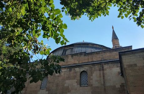 Firdevs Bey Cami ve Bedesteni