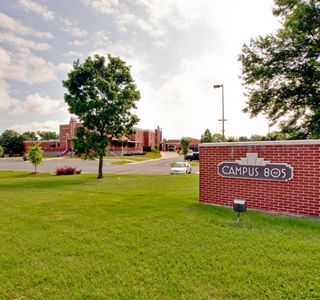 Campus 805
