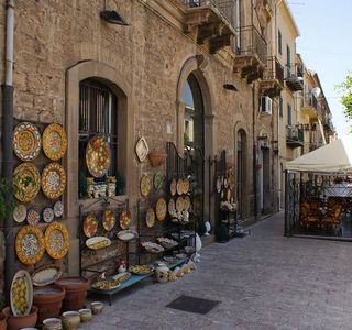 Edera - Bellezze e sapori di Sicilia