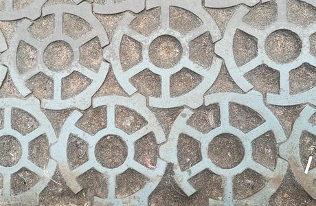 Pig-Iron Pavement