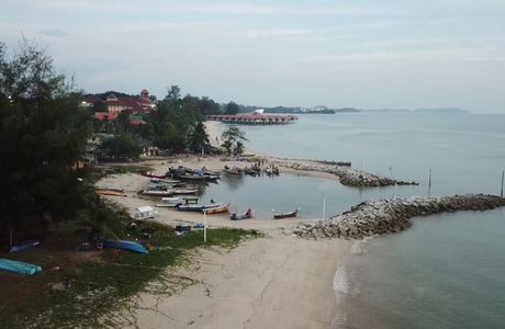 Bagan Pinang Beach