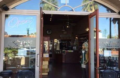 Fame Wine & Cigar Lounge
