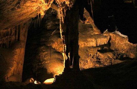 Colossal Cave Mountain Park